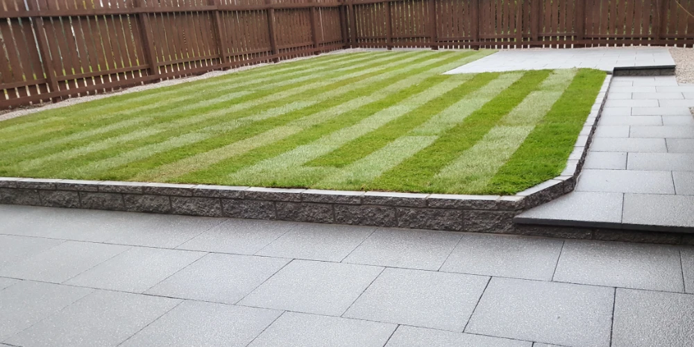 Grass_Maintenance_inverurie_aberdeenshire
